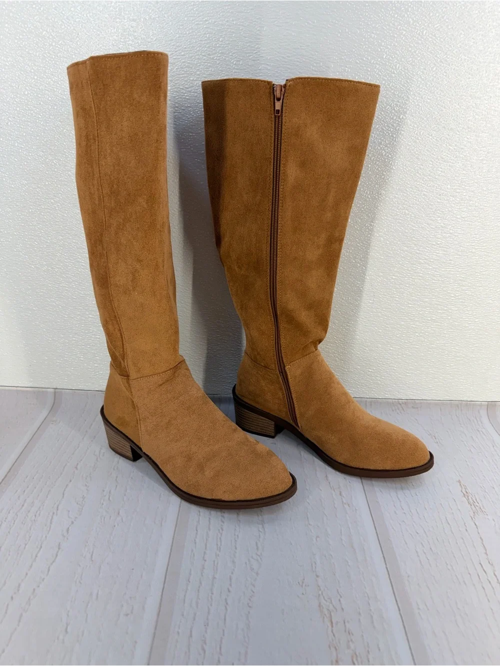 Women’s Tan Faux Suede Knee High Boots Block Heel Size 38 NWOT